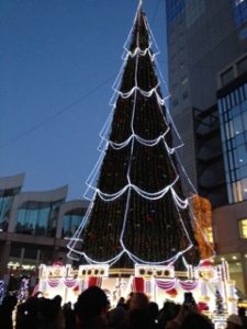 新梅田シティ　ドイツクリスマスマーケット　イルミネーション